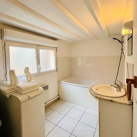 Logement Charmant Cosy Central Caen Exterior photo